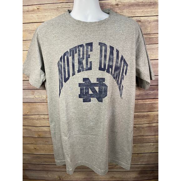 Notre Dame T-Shirt Men’s Large Gray MV Sport Graphic Tee Fighting Irish Logo - Picture 1 of 7